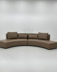 Elegant designsofa Arc i ægte læder med eksklusivt og moderne design